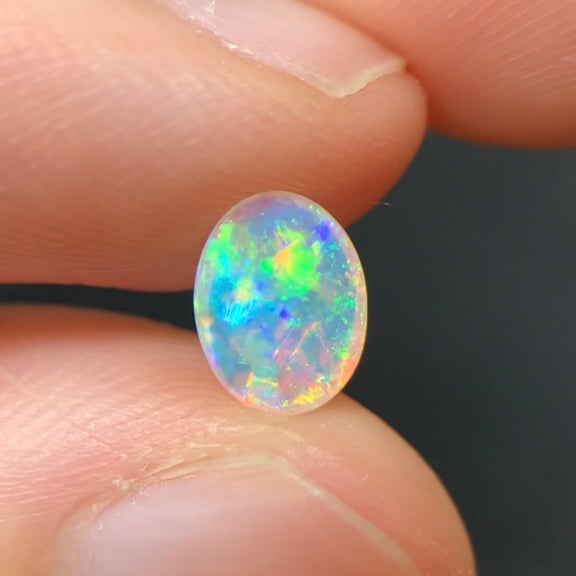 Crystal Opal-0.6ct