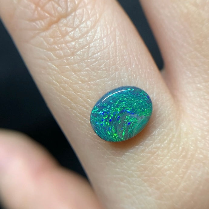 Black Opal-0.9ct